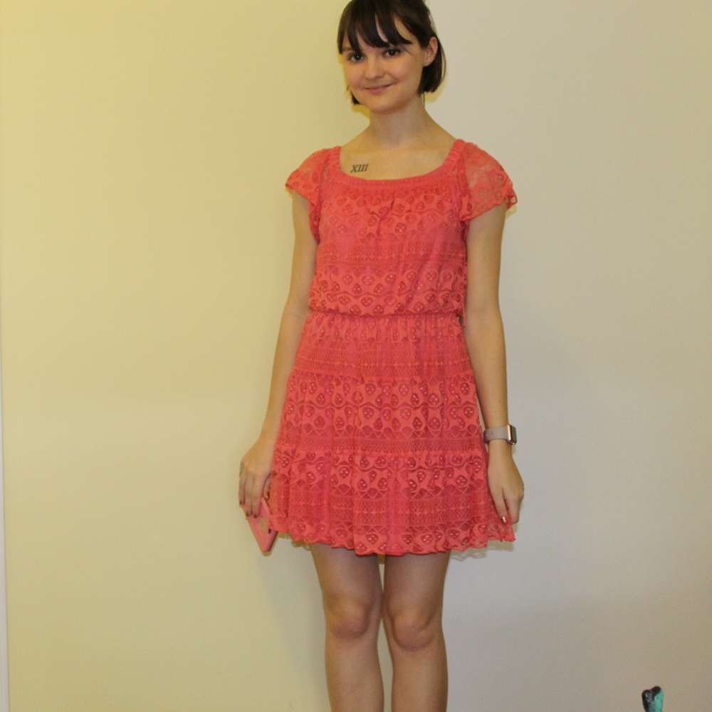 3/$20 🌺 beautiful lace coral dress - Picture 1 of 5